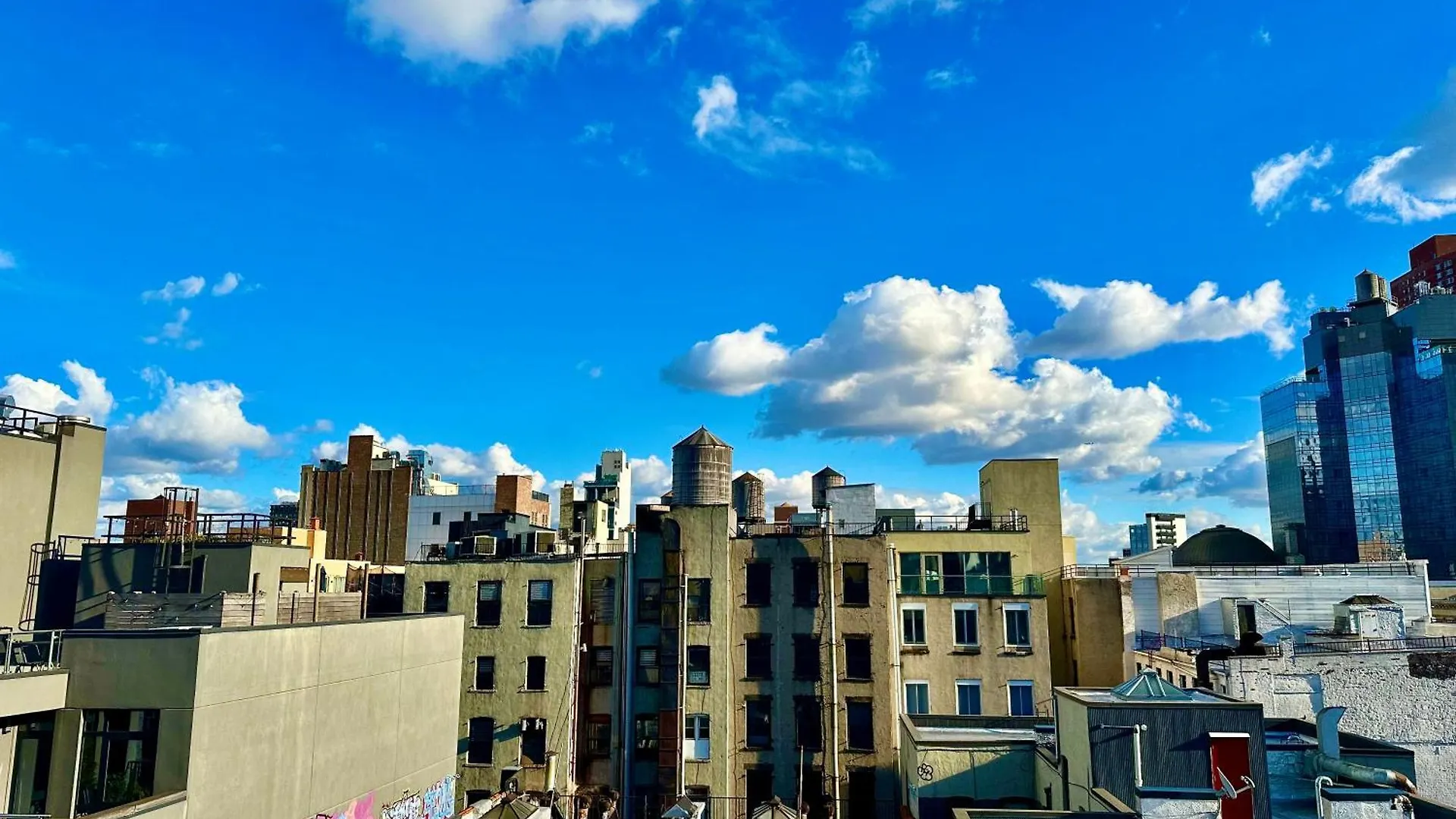 Luxury In Little Italy Private Balcony Apartment New York